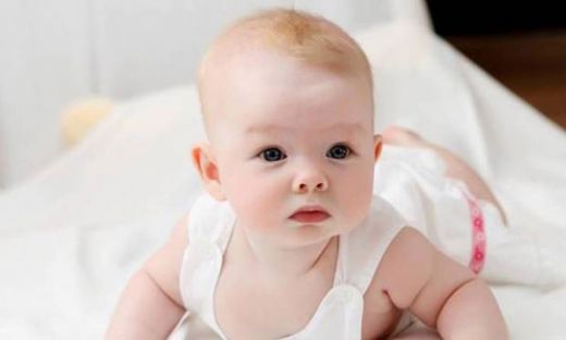 Bebeklerde Grip Burun Akıntısı Belirtileri ve Tedavisi