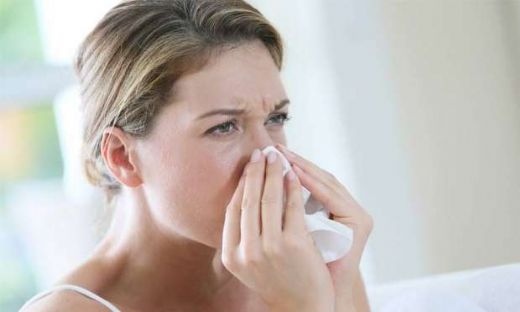 Burun Akıntısı ve Tıkanıklığı Belirtileri ve Tedavisi